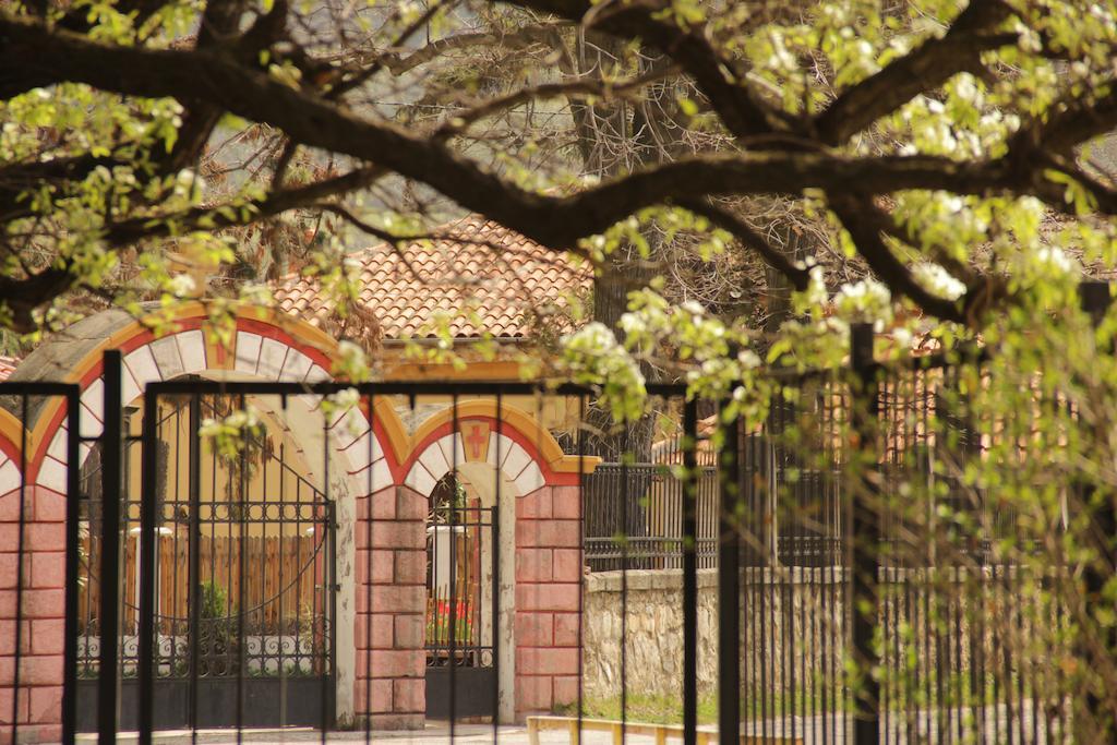 Villa "Forest Way" Pirdop Zewnętrze zdjęcie